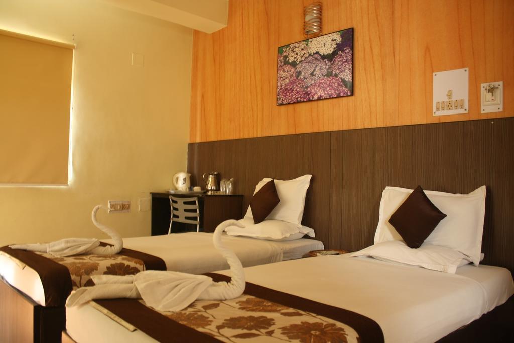 Down Town Guest House Колката Екстер'єр фото
